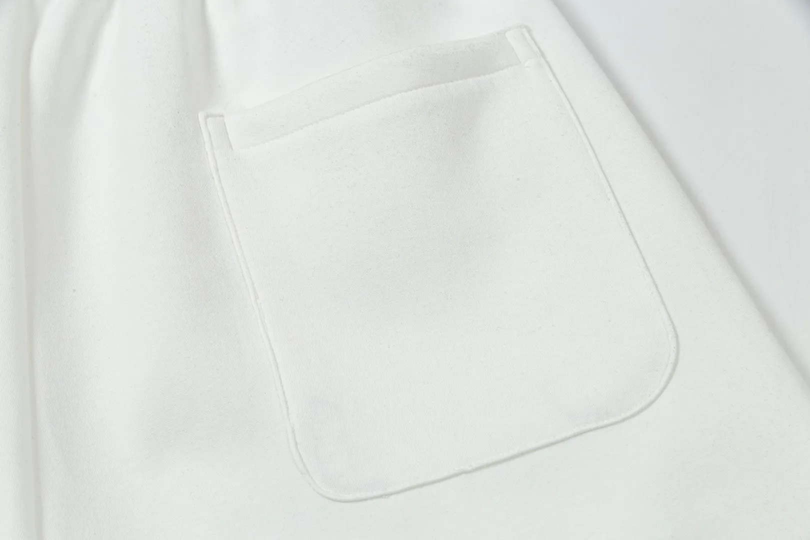 ~ New Arrival， 。 Versatile、 ， ， 。Premium ， ， 。M-3x L